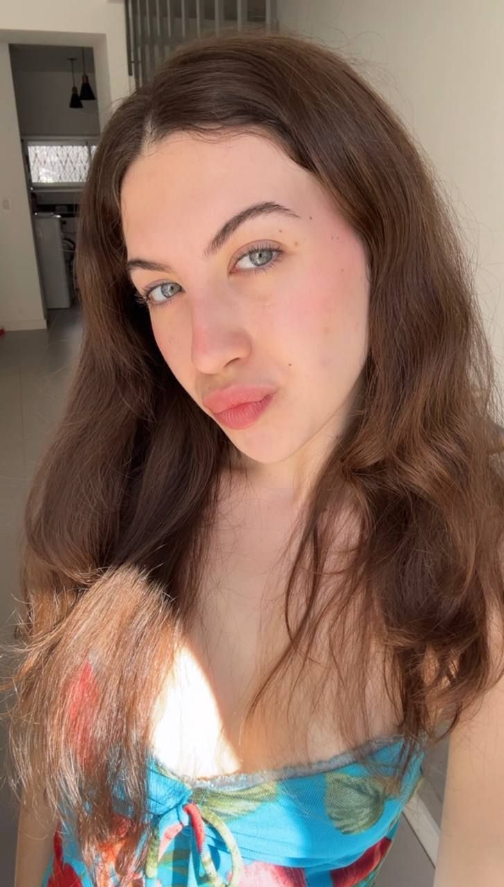 Nude girl Amber in Ashgabat