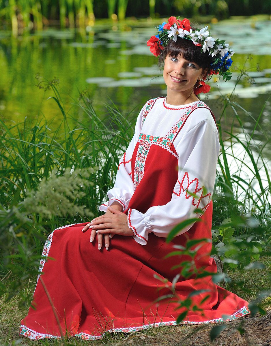 Beautiful girl Girls in Slavic costumes in Ashgabat